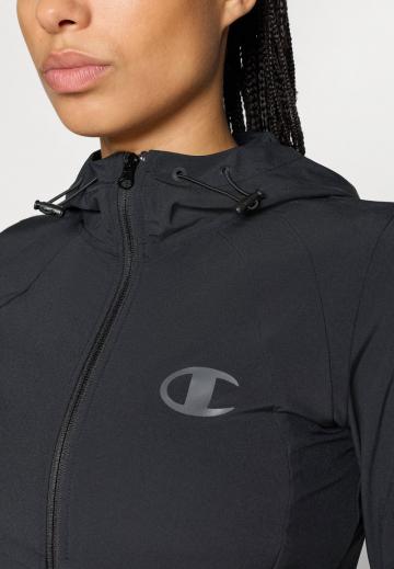 Спортивная куртка