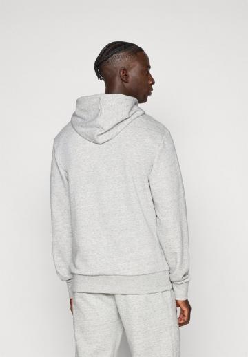 Спортивная кофта