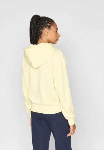 Спортивная толстовка