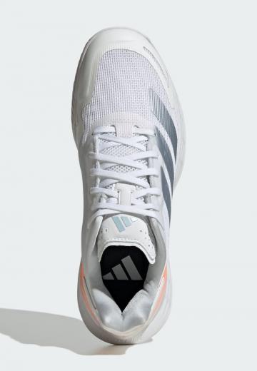 Теннисные кроссовки