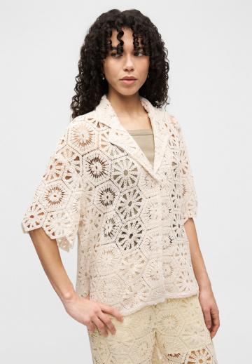 Вязаная кофта