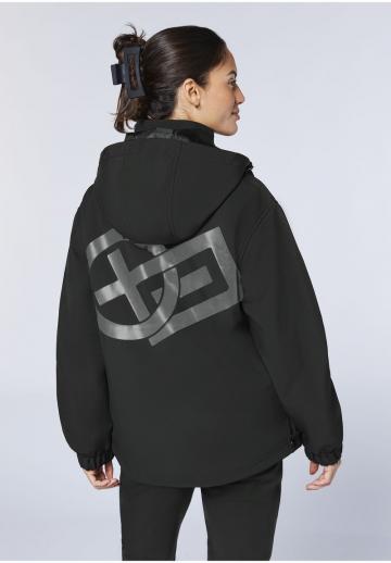 Зимняя куртка