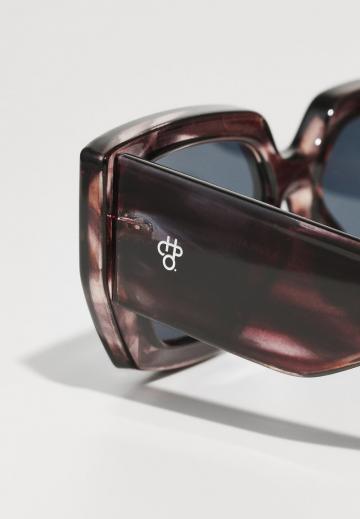 Солнечные очки