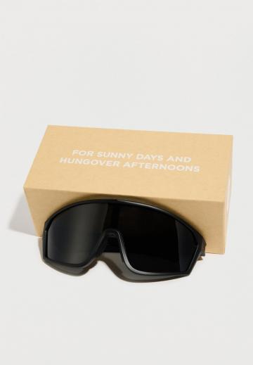 Солнечные очки