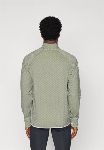 Спортивная кофта