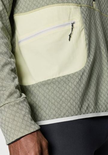 Спортивная кофта