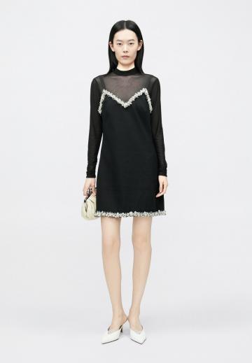 Короткое платье