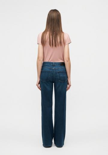 Джинсы бойфренда