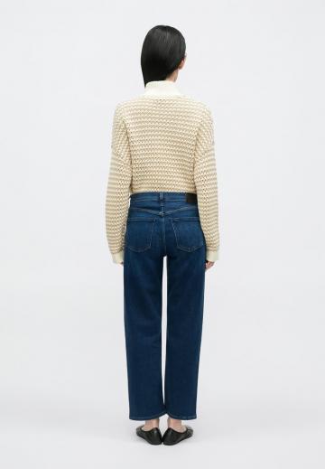 Прямые джинсы