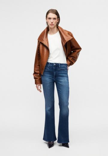 Клешеные джинсы