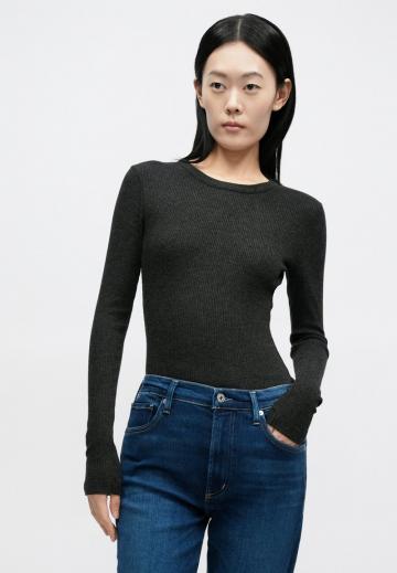 Клешеные джинсы