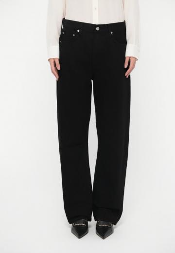 Джинсы бойфренда