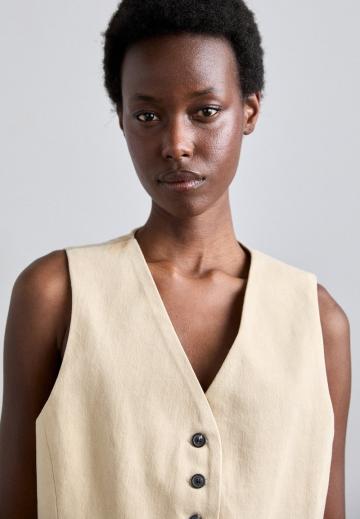 Джинсовая жилетка