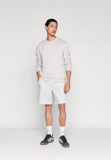 Спортивная кофта