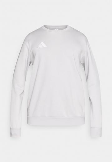 Спортивная кофта