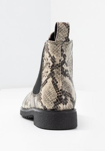 Ботинки челси