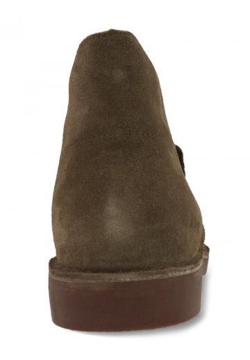 Ботинки на шнуровке