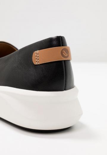 Полуботинки