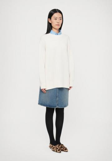 Длинный пуловер