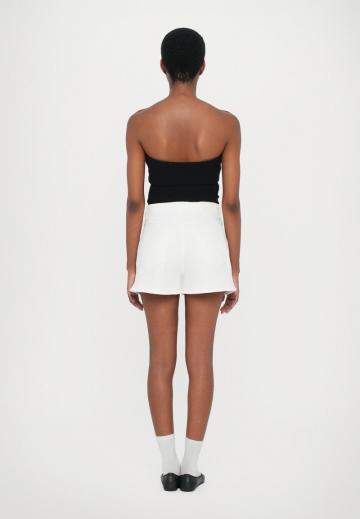 Джинсовые шорты