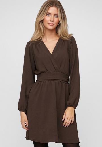 Короткое платье