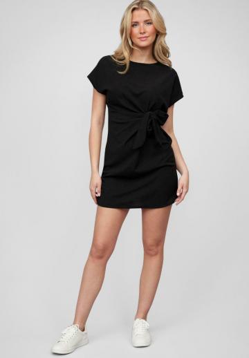 Короткое платье