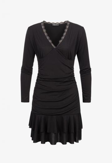 Платье футляр