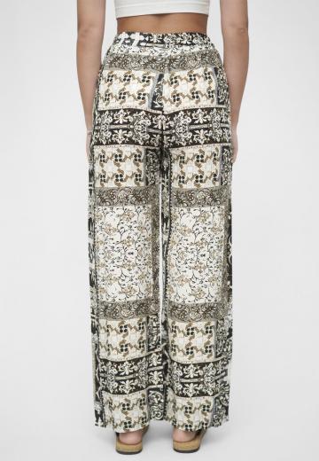 Широкие брюки