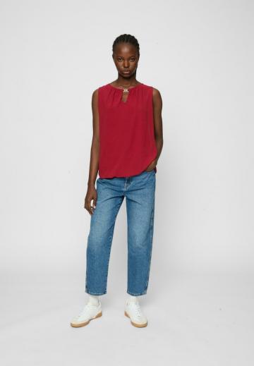 Майка-борцовка