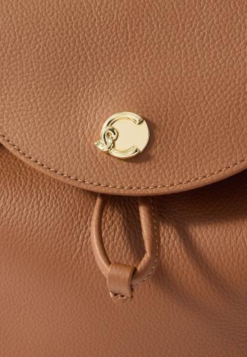 Кожаный рюкзак