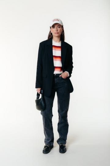 Пуловер в полоску