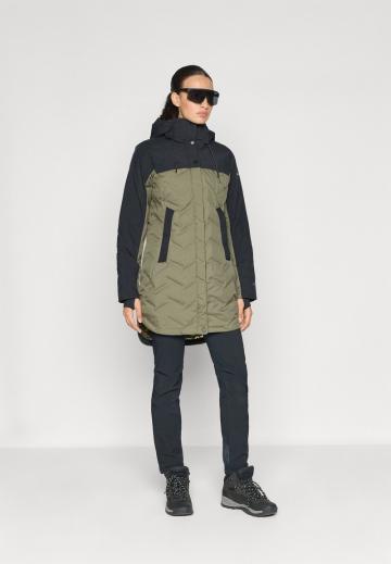 Спортивная куртка