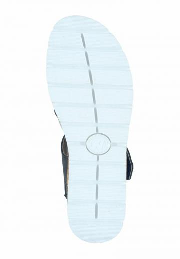 Босоножки на танкетке