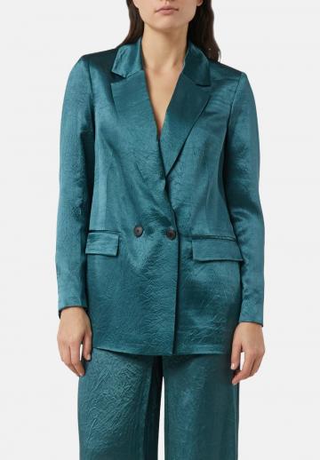 Короткое пальто