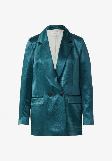 Короткое пальто