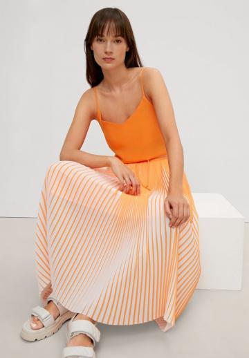 Топ на бретельках