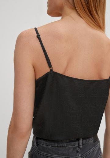 Топ на бретельках