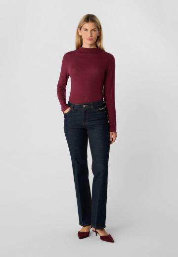 Узкие джинсы