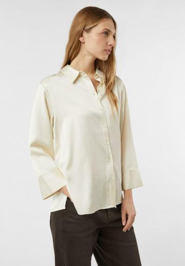 Атласная блузка