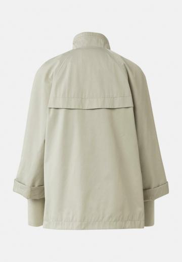 Короткое пальто