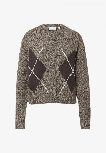 Жаккардовая вязаная кофта
