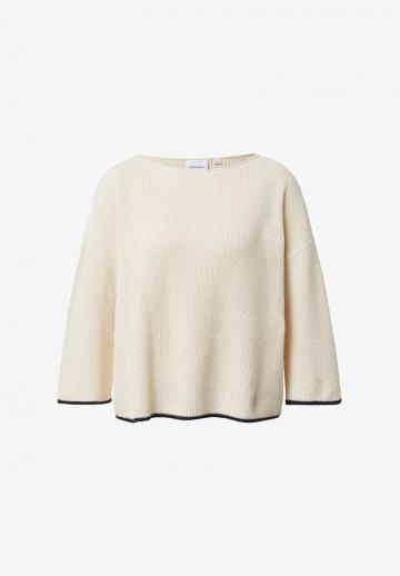 Пуловер с рукавом три четверти