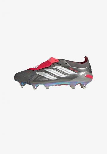 Футбольные бутсы