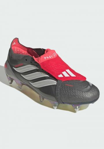 Футбольные бутсы