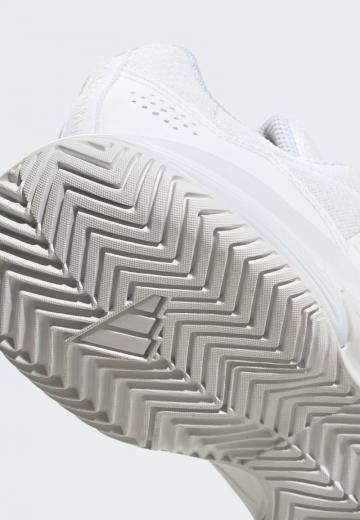 Теннисные кроссовки