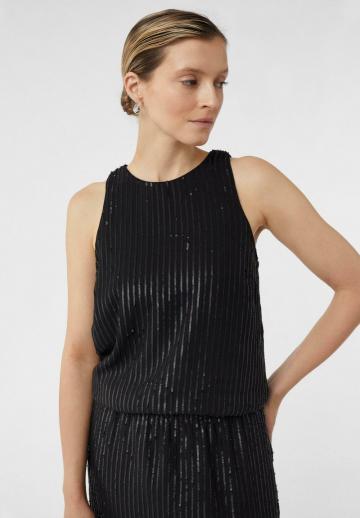 Блузка без рукавов