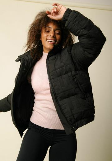 Спортивная куртка