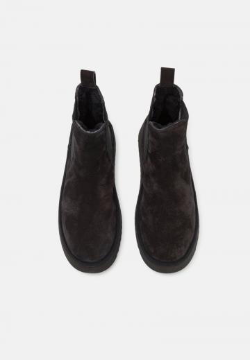 Полусапожки на платформе