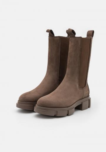 Сапоги на платформе