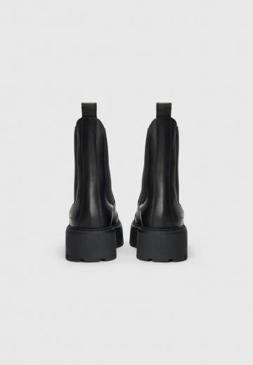 Ботинки челси